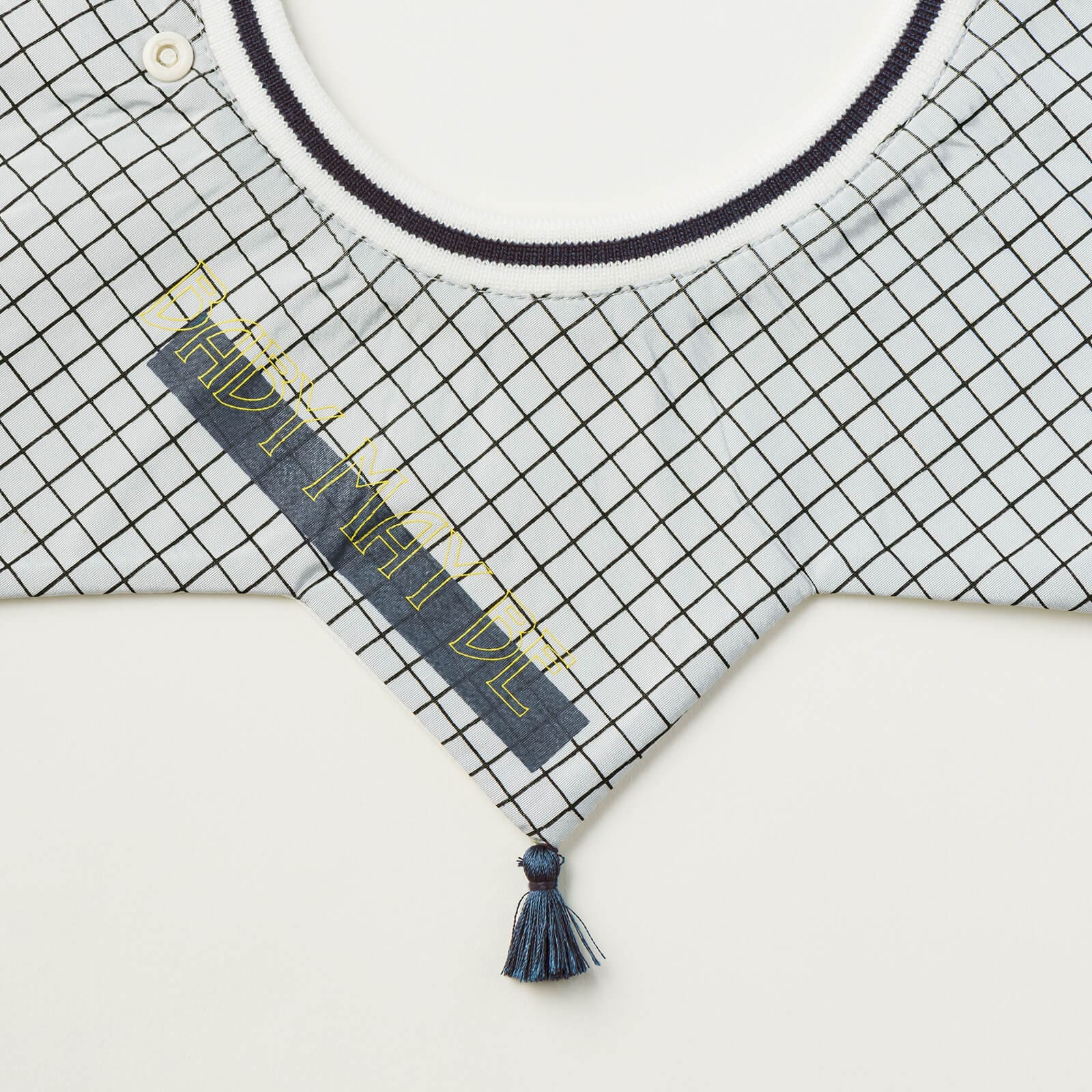 MARLMARL 薄手で軽量なbotaniqueシリーズ。表地に綿100%の素材を採用しているので、さらりと通気性がよく、お手入れも簡単です。