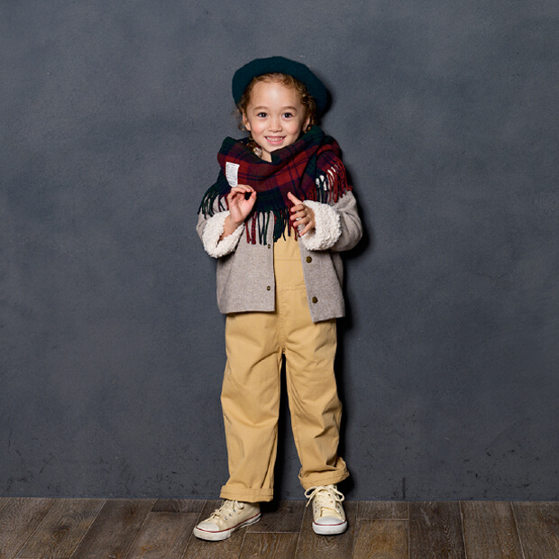 3-4 girls mid winter outfit model