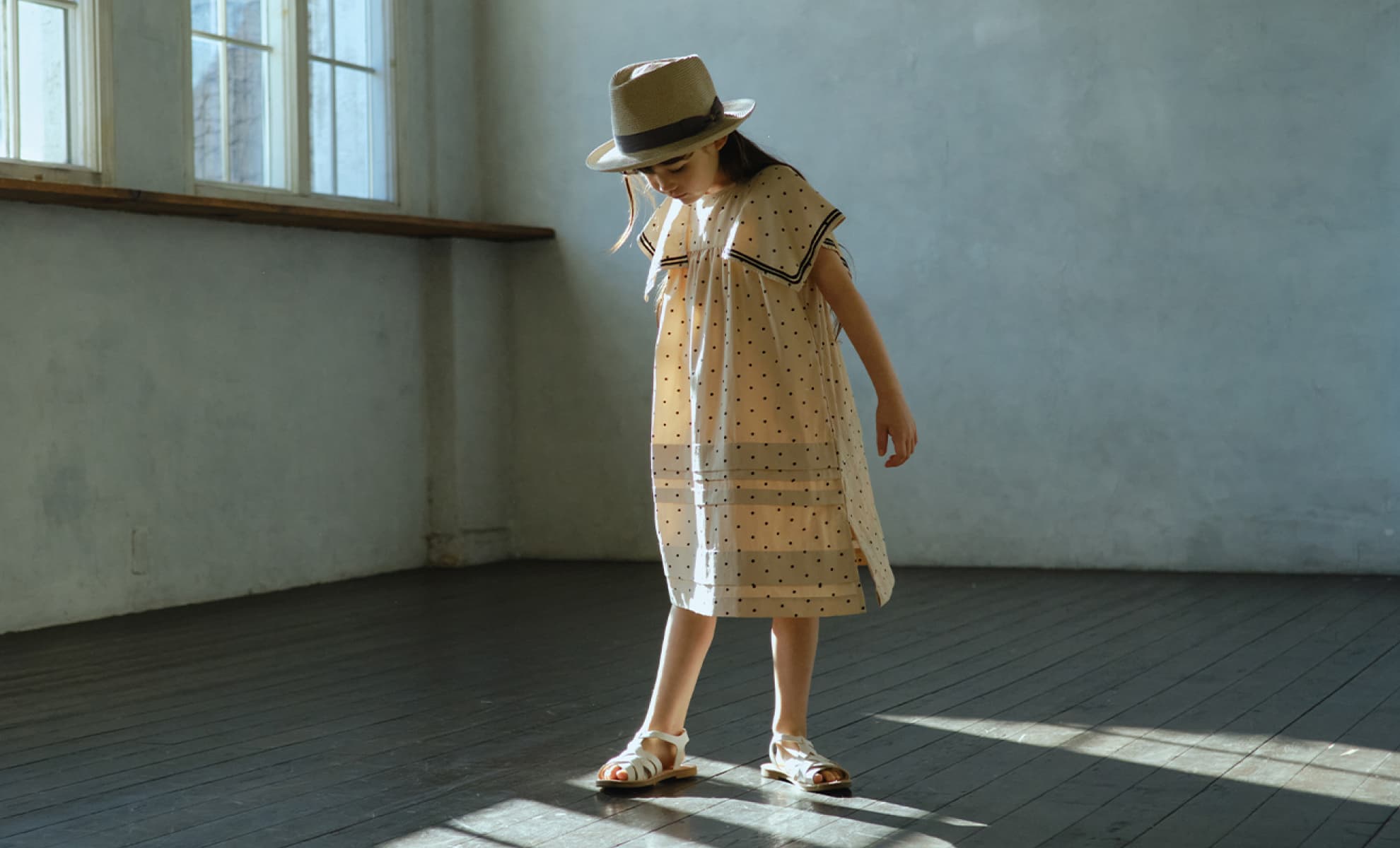 細部までこだわりのシルエット