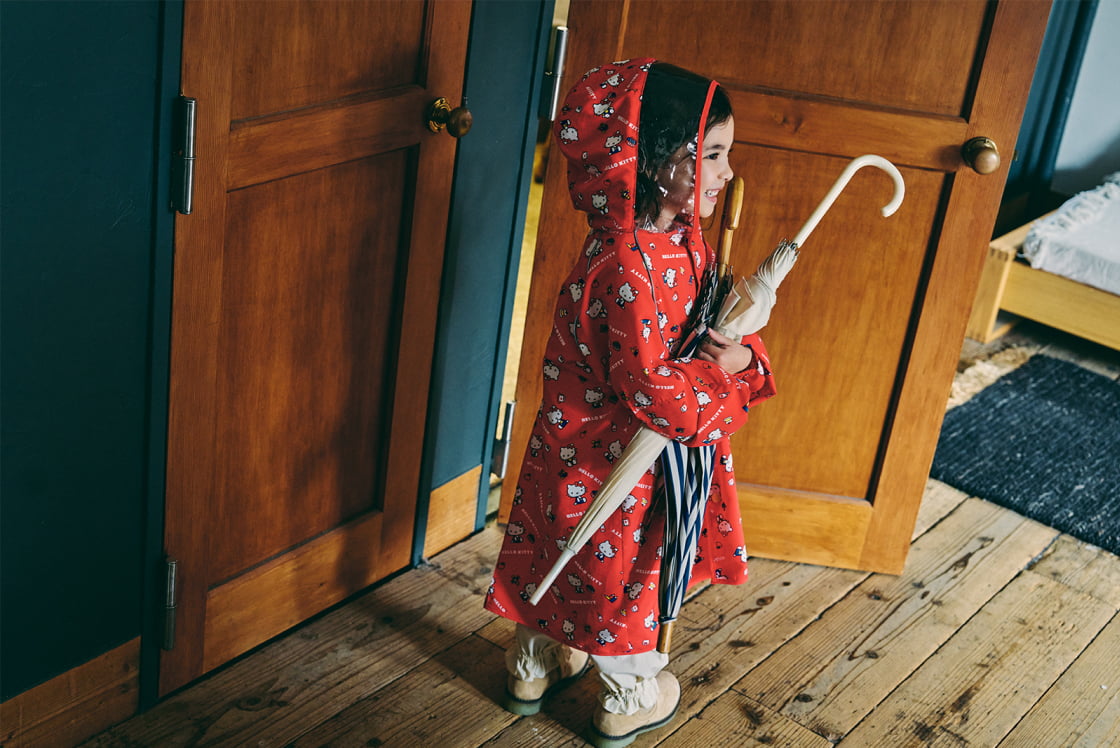 rain coat / Hello Kitty