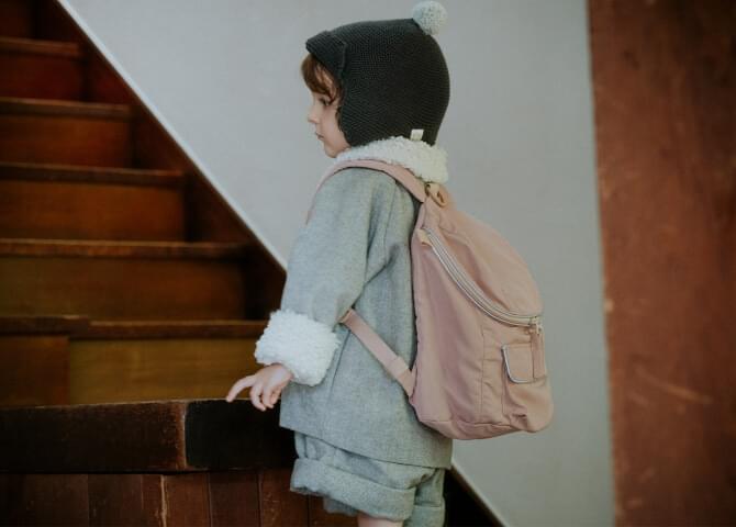 daypackの3 trail apricot