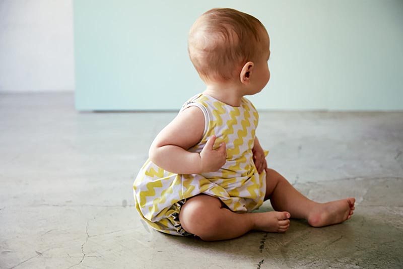 マールマール 男の子用お食事エプロン