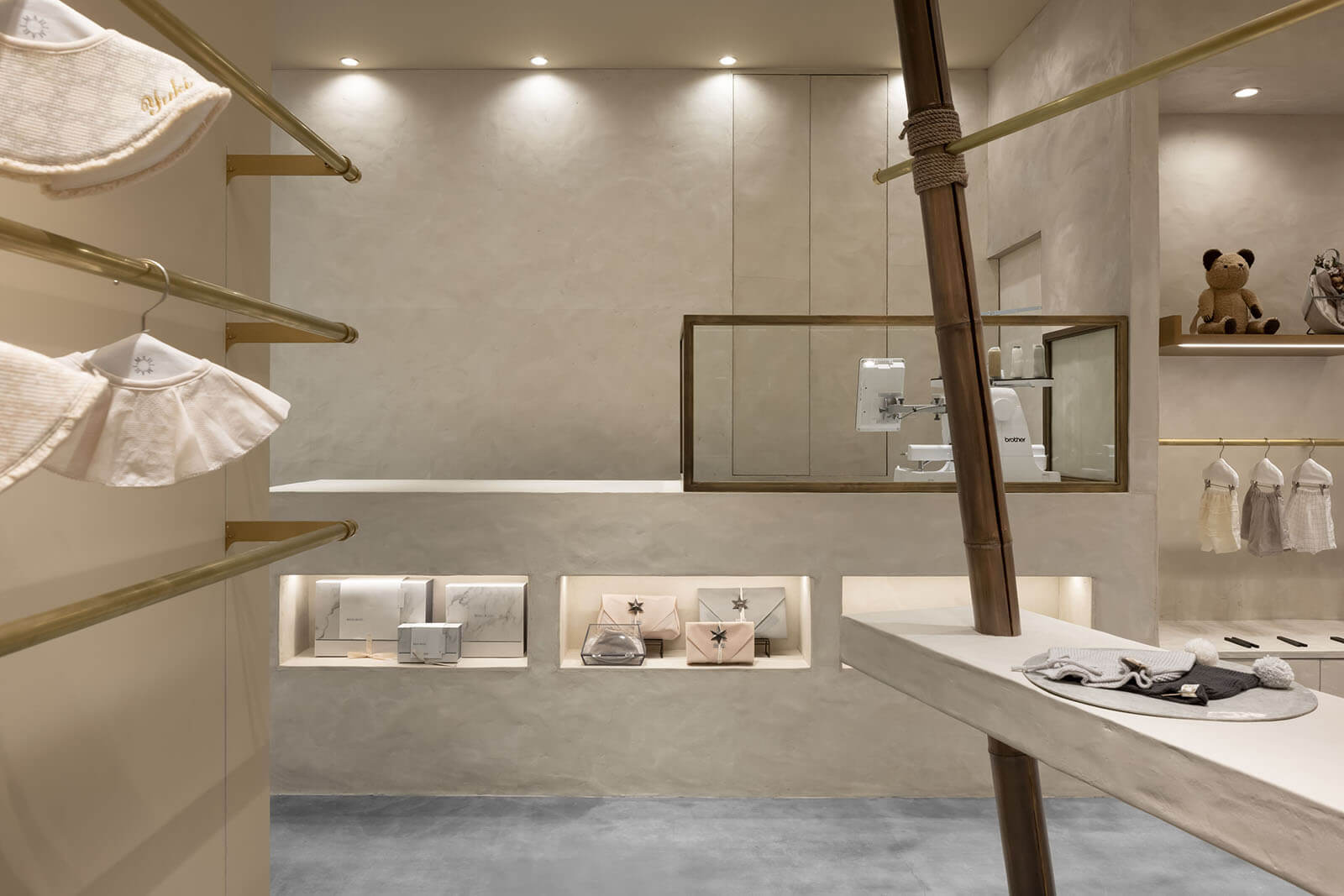 MARLMARL GINZA SIX店・MATO by MARLMARL GINZA SIX店