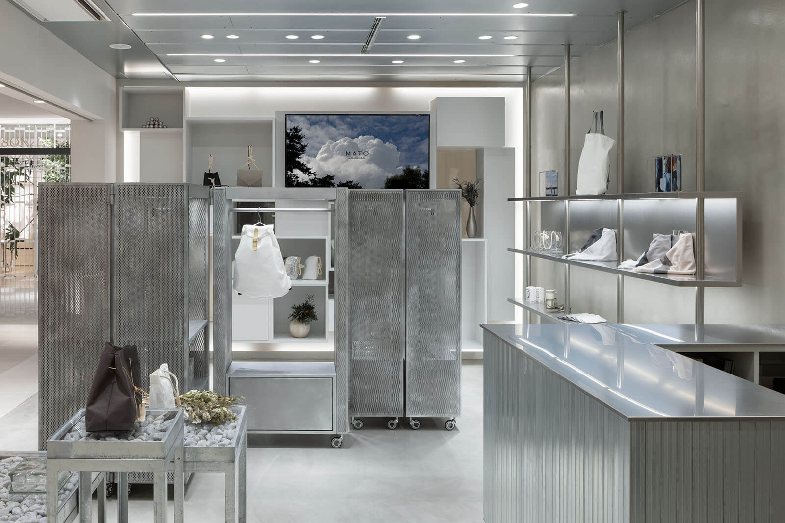 MARLMARL GINZA SIX店・MATO by MARLMARL GINZA SIX店