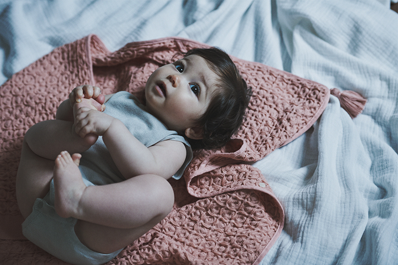 マールマール 女の子用0～6ヶ月 hooded towel 