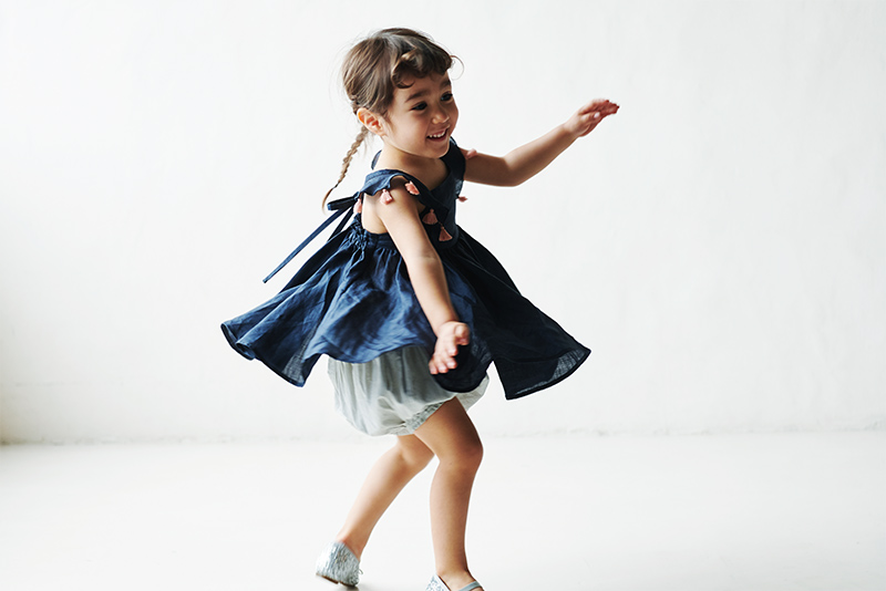 MARL MARL dress 3 shirring navy ワンピース dress 3 shirring navy | ギフト・スタイ・出産祝いのMARLMARL（マール