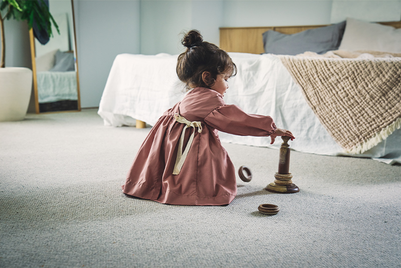 マールマール 女の子用お食事エプロン