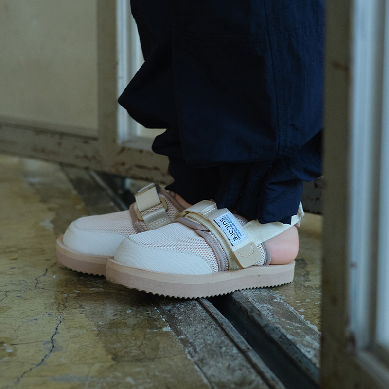 SUICOKE ZAVO 2 beige