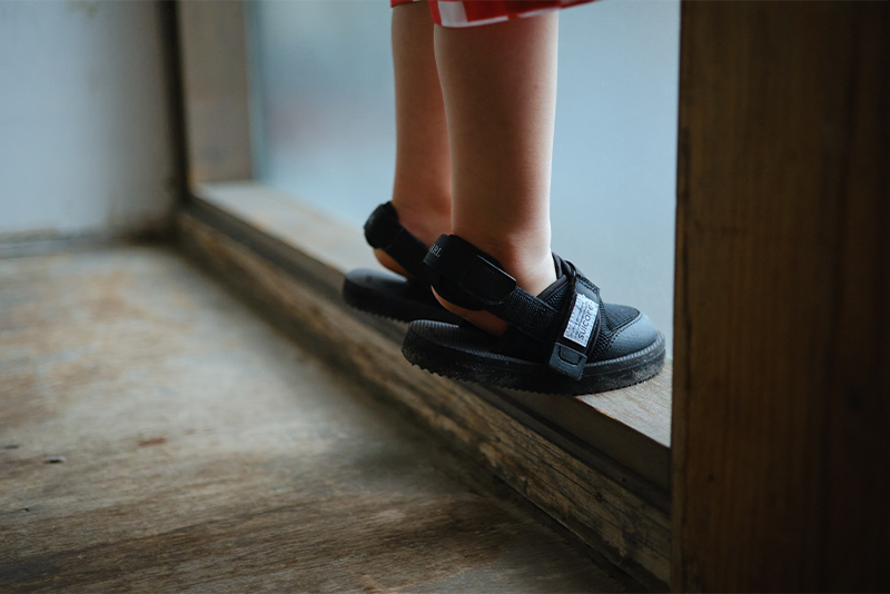 SUICOKE ZAVO 3 black | ギフト・スタイ・出産祝いのMARLMARL（マール