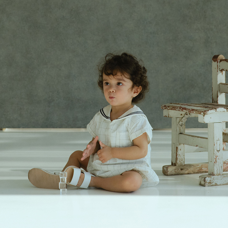 paddle rompers graph white