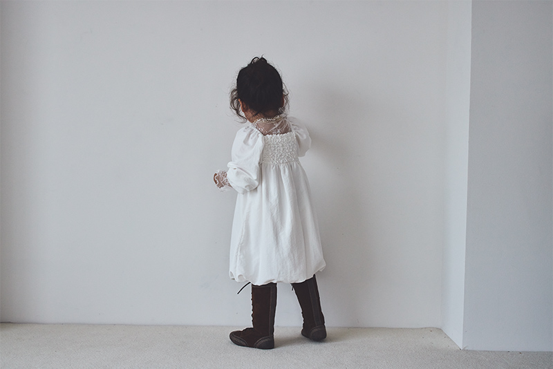pompadour dress 1 white | ギフト・スタイ・出産祝いのMARLMARL