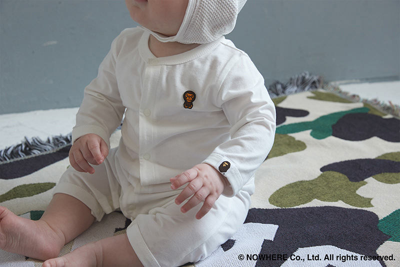 BAPE MARLMARL 1STCAMO BABYMILOROMPERS新品 BAPE × MARLMARL - 1ST CAMO BABY MILO ROMPERS KB WHITE | ギフト