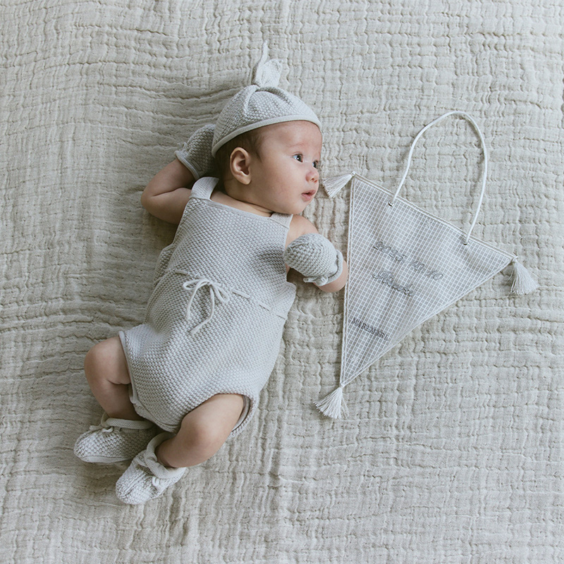 tapestry treu graph white