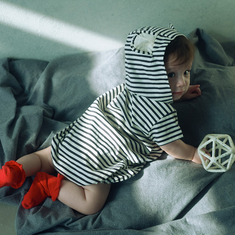 lullaby half bear border