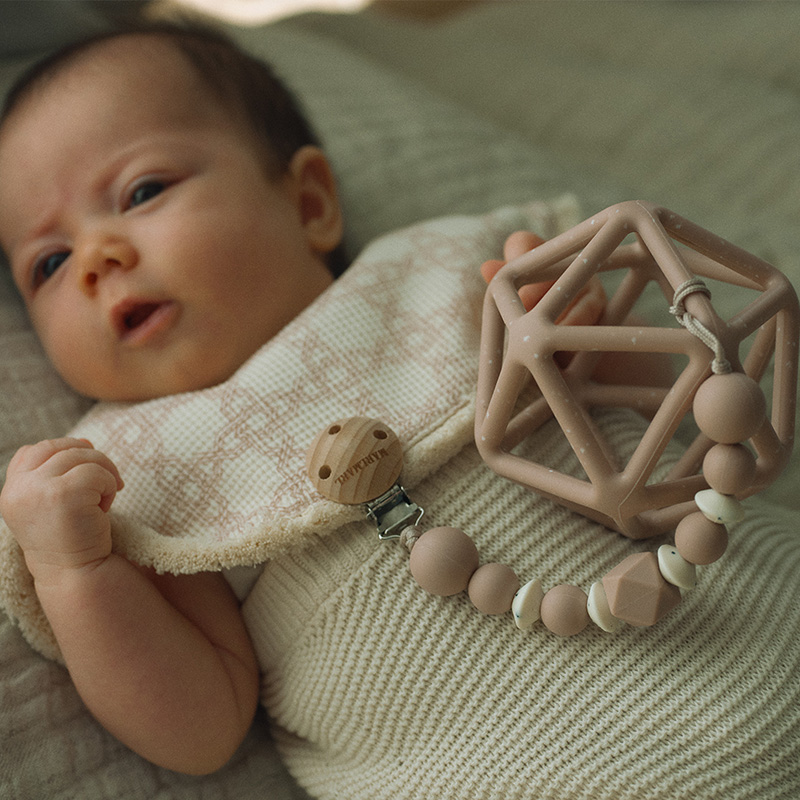 binky strap dot pink