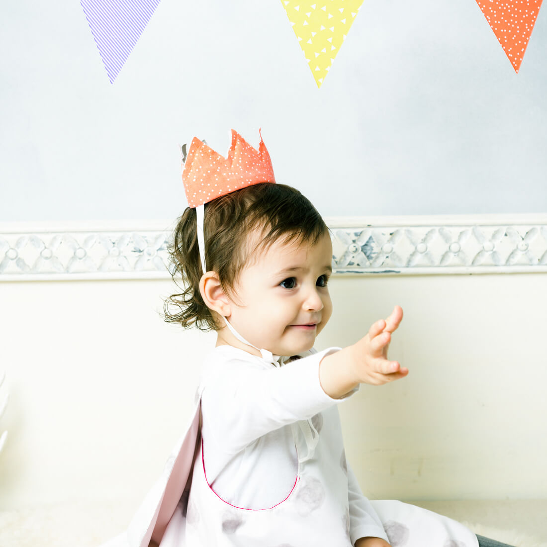 ポップなクラウンでパーティーの主役に♪ オレンジは店舗限定。 by MARLMARL