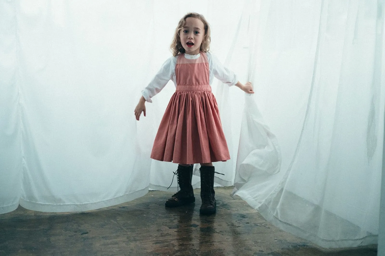 マールマール お食事エプロン bouquet 2 peony