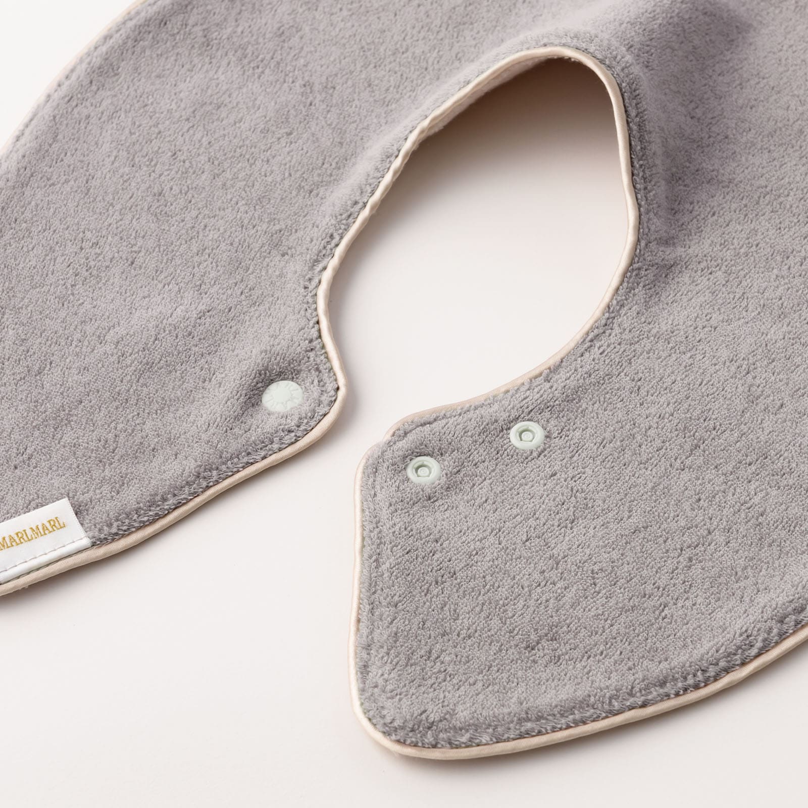 マールマールよだれかけソフトな肌あたりのコットンパイル地