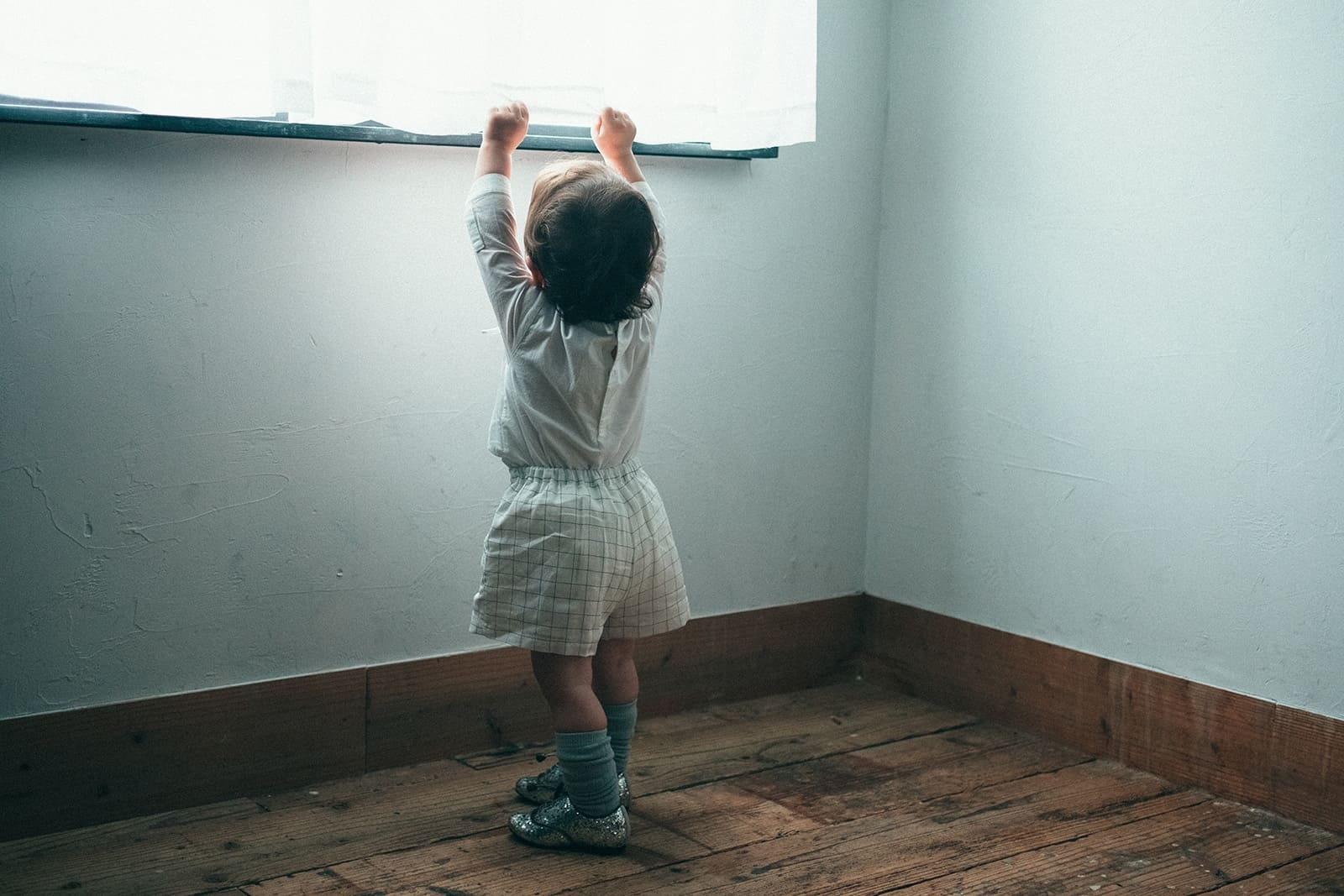 マールマール ショーツ leaves 2 graph white