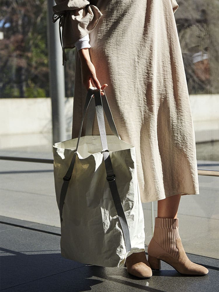 マトー バイ マールマール BUCKET BACKPACK WHITE