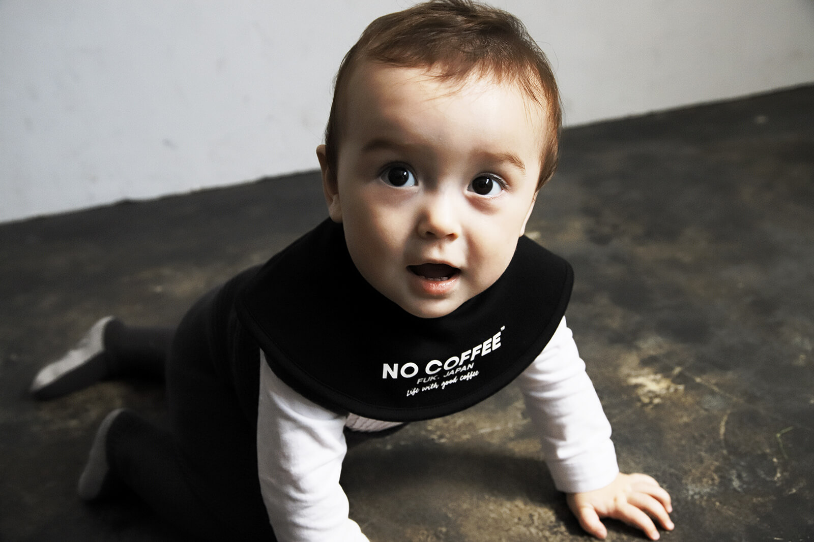 話題のコーヒーショップ「NO COFFEE」とのコラボアイテム発売 | 出産祝い・ギフトならMARLMARLのスタイ