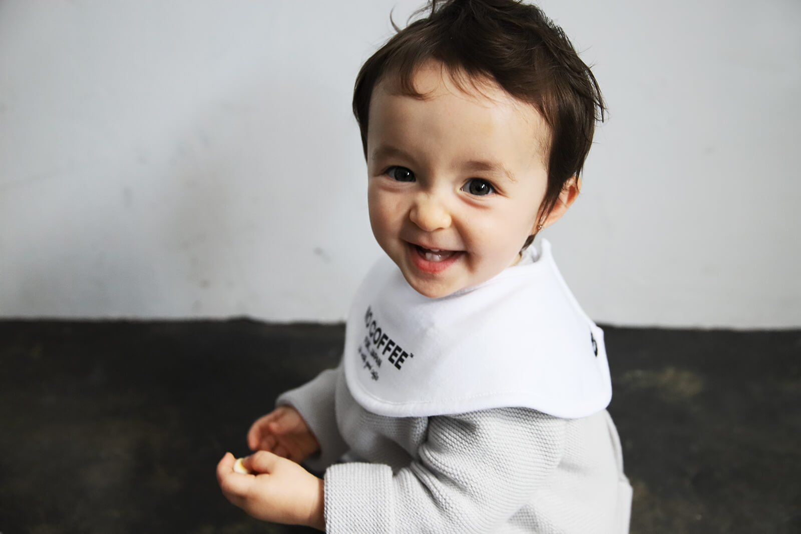 話題のコーヒーショップ「NO COFFEE」とのコラボアイテム発売 | 出産祝い・ギフトならMARLMARLのスタイ