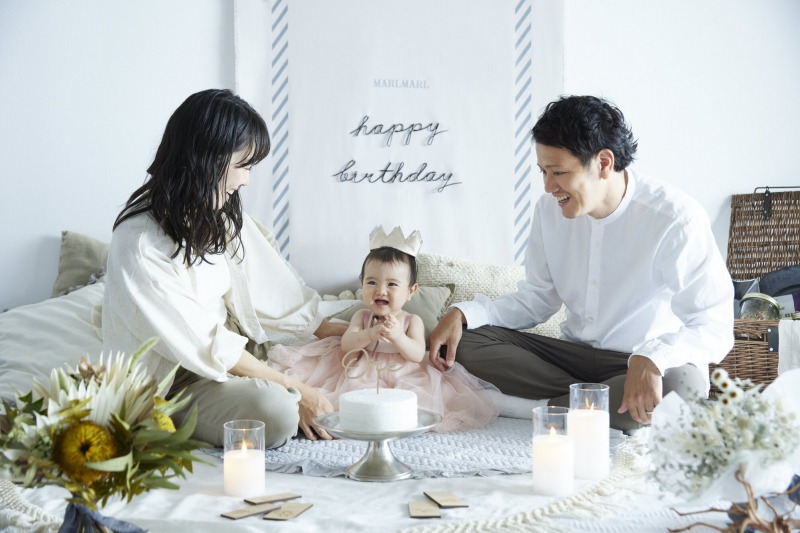 《星野リゾートと特別な旅をプロデュース》 MARLMARL 1st Birthday Trip｜出産祝い・ギフトならMARLMARLのスタイ