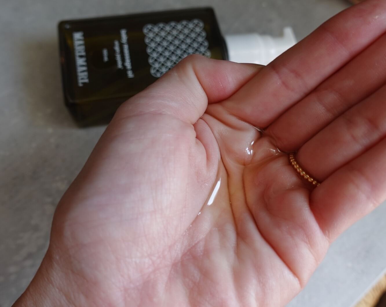 【夏のトラブル解決アイテム5選】紫外線・熱中症・肌あれ対策に！