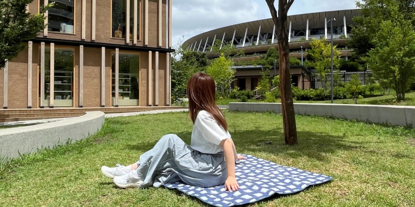 ＼直営店とオンラインで／数量限定オリジナルレジャーシートプレゼント