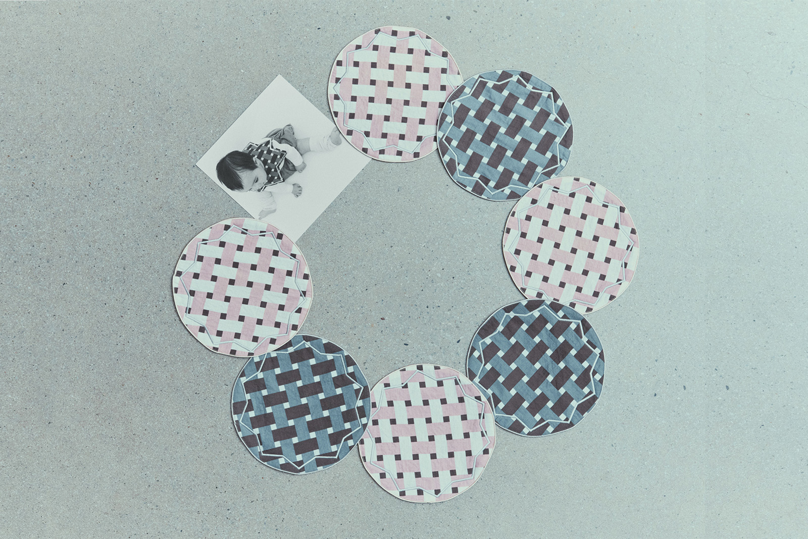 ORBITA HAND TOWEL GRID