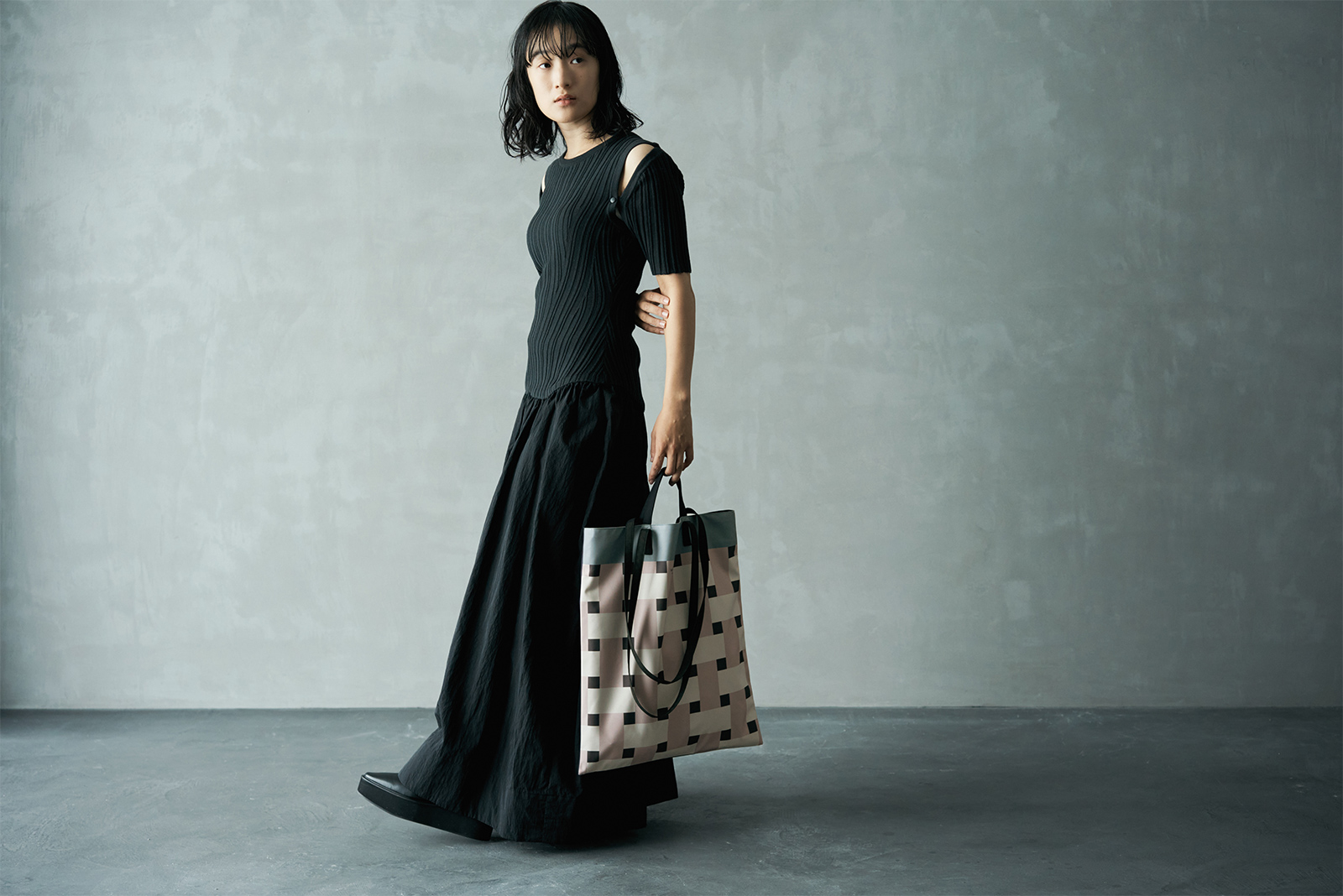 PORTRAIT BAG GRID MAUVE