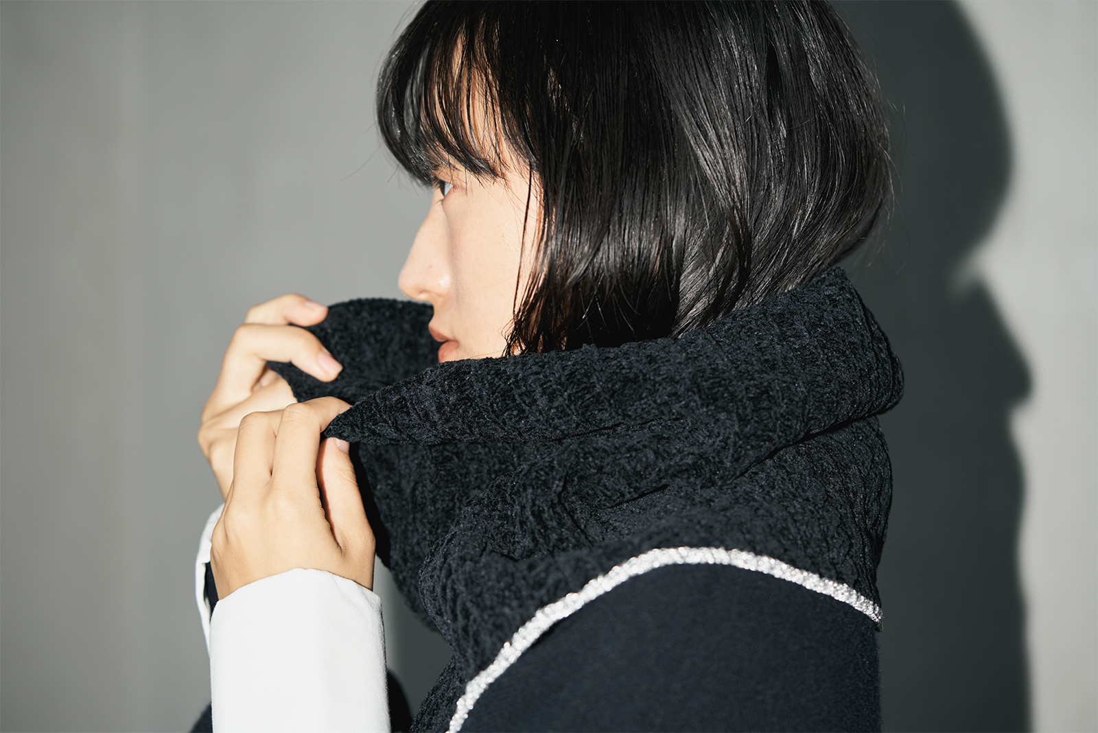 KNOT NECK WARMER BLACK