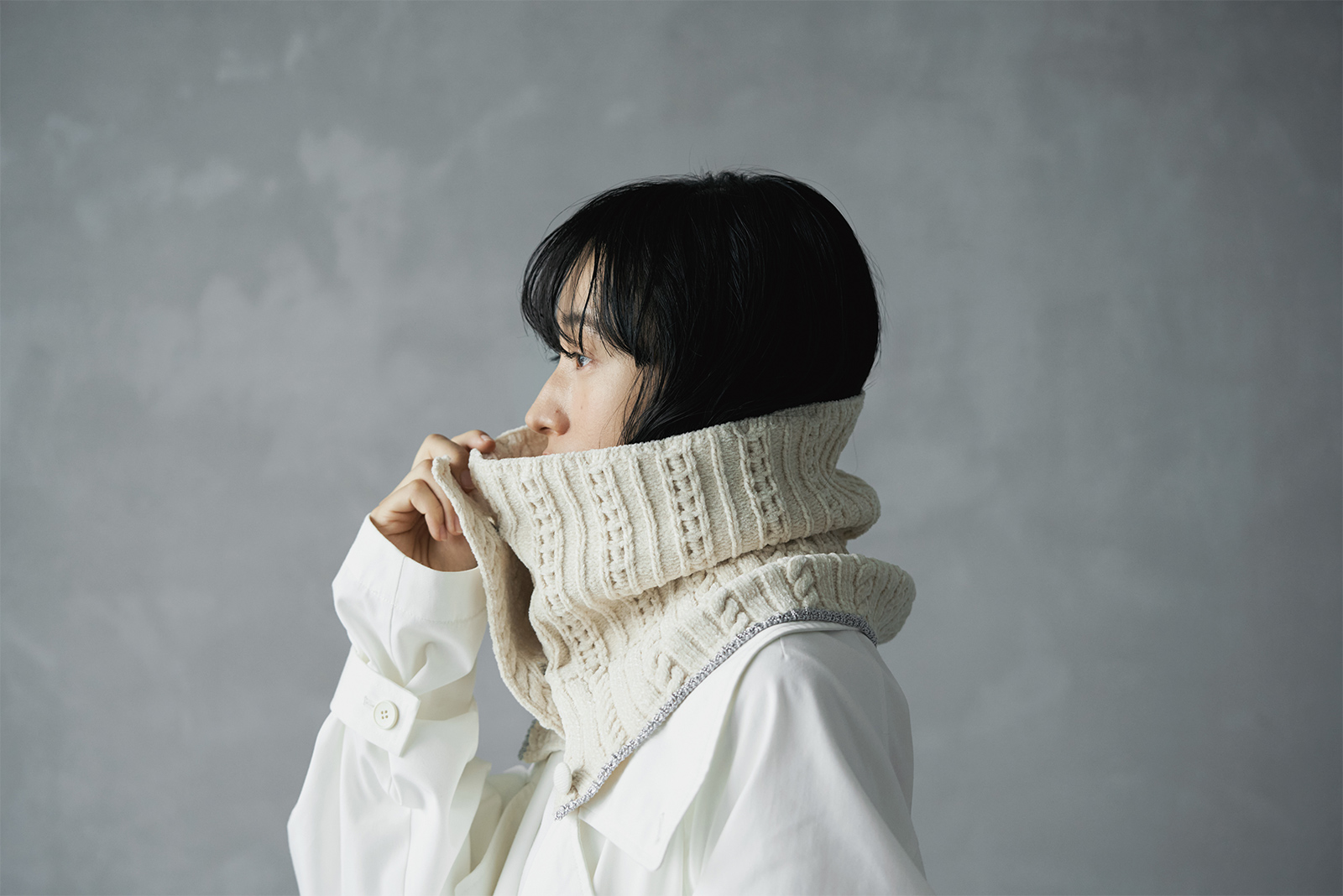 KNOT NECK WARMER ECRU