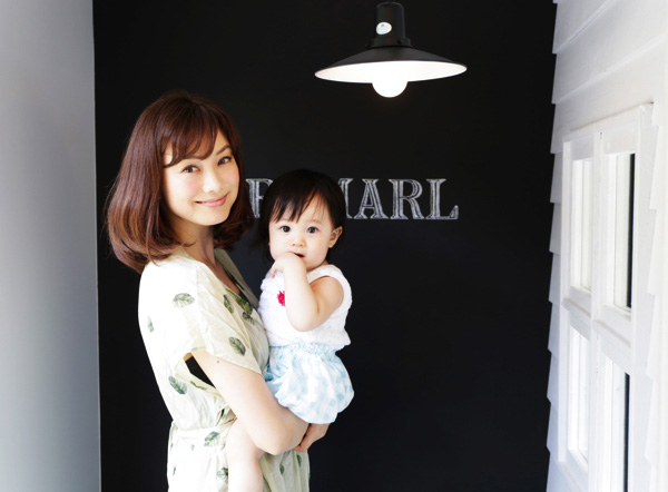 蛯原英里さん親子