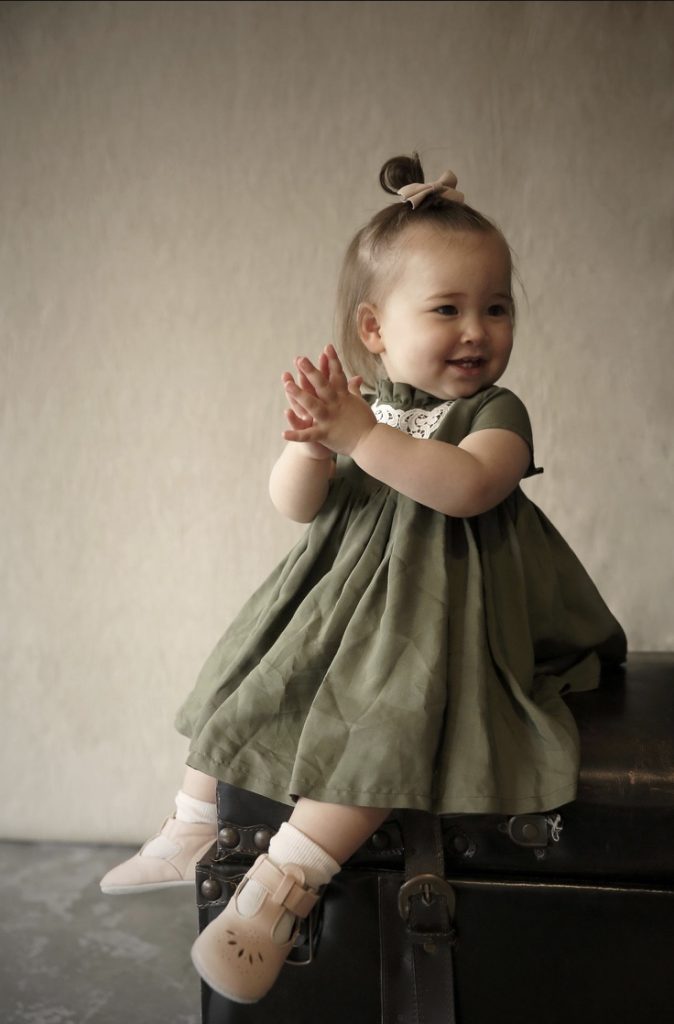 ninos_girl02-674x1024