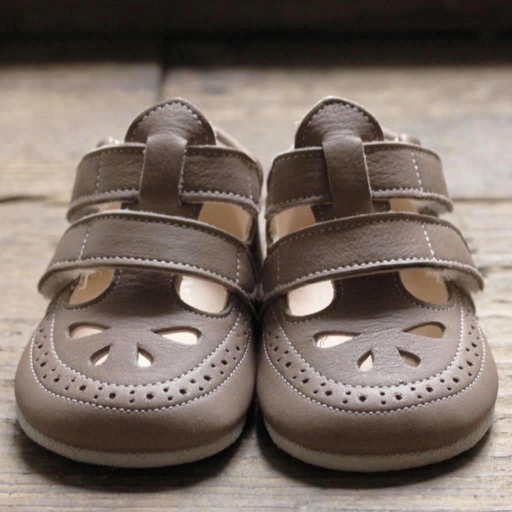 ninos_wstrapshoes-1024x1024