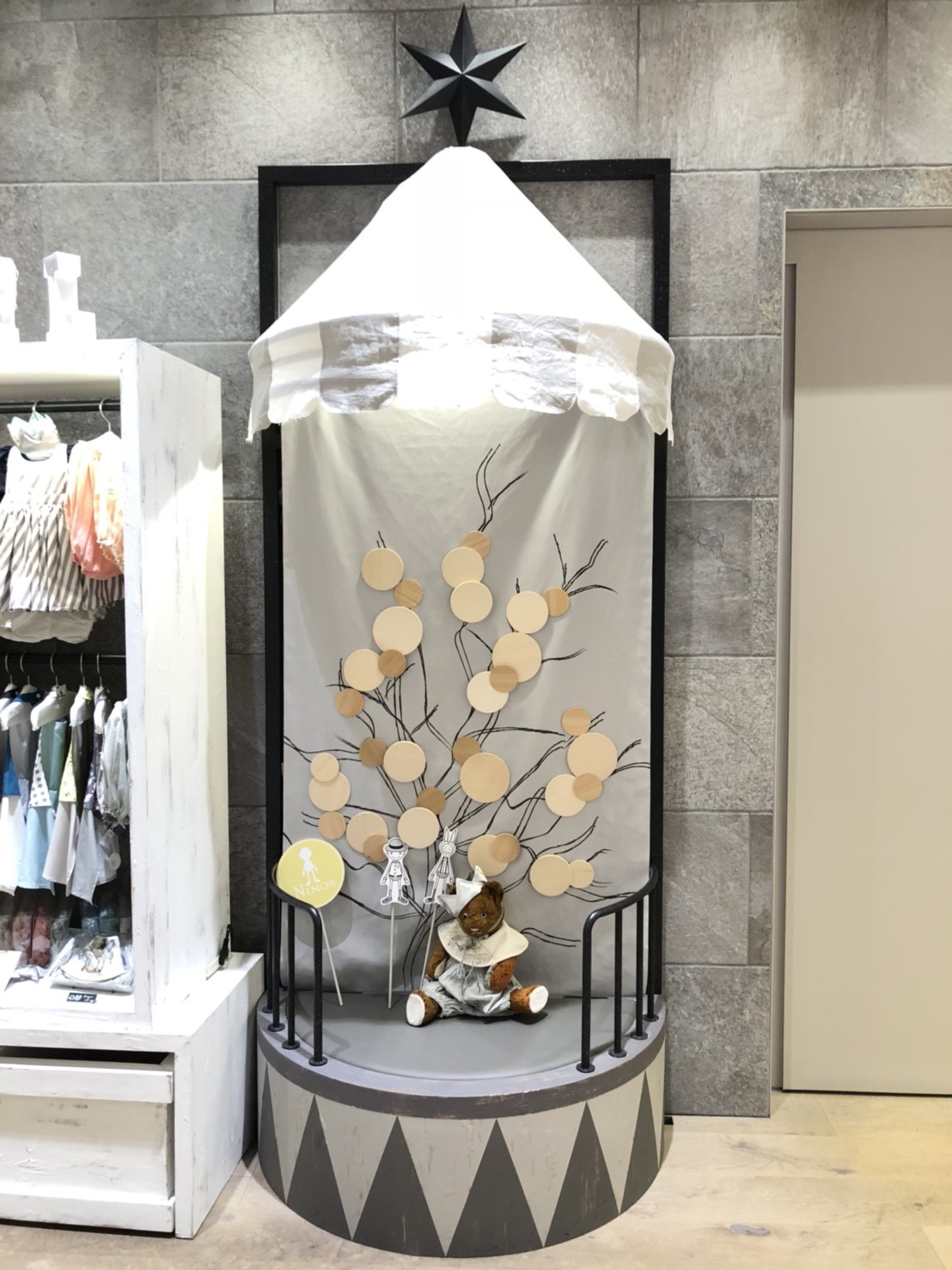 4d60f0c236d24ac82466fe5dee5fa104