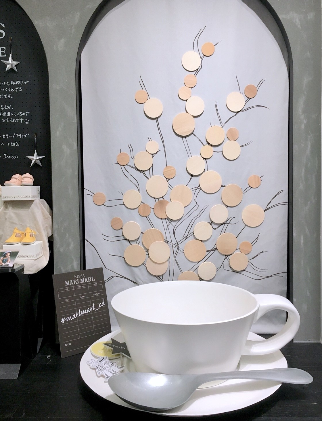 76957a36cde0de2042363524069588bb-1